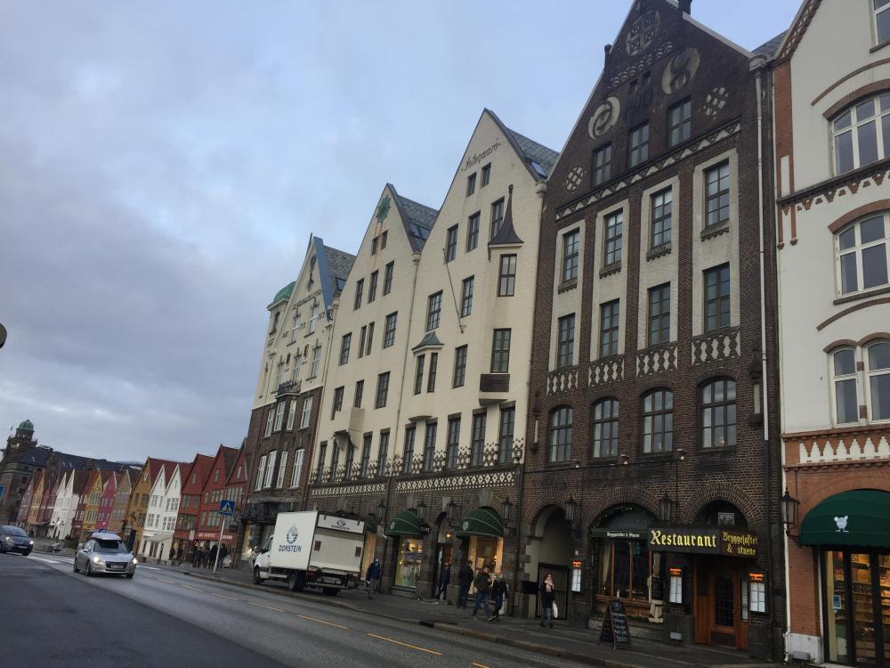 Illustrasjon eller bilde for senter